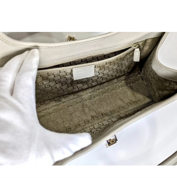 GUCCI Gray Jackie Hand Bag with Piston Lock Accent! - Picture 15 of 15